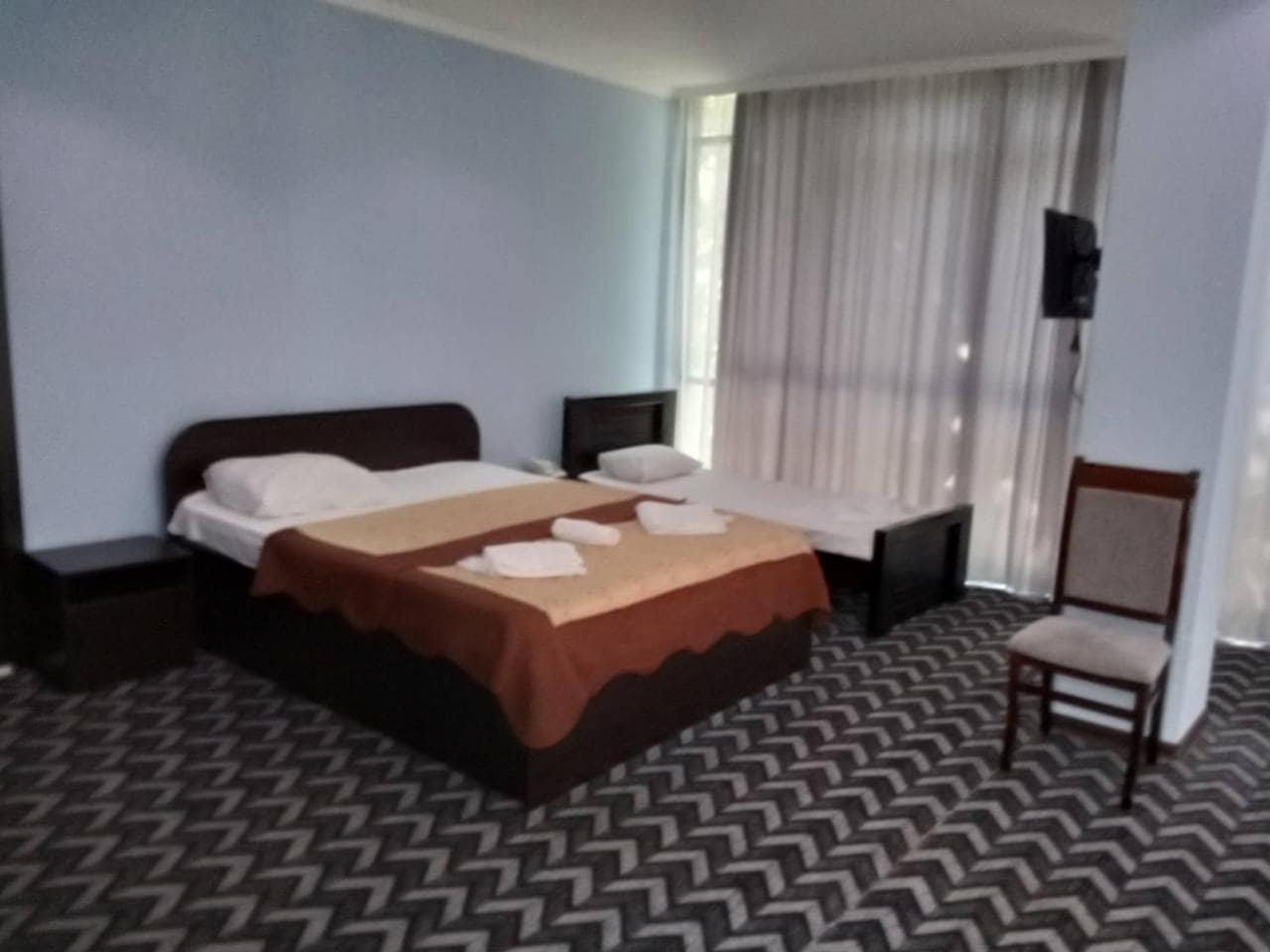 Hotel Georgia Tbilisi Ngoại thất bức ảnh